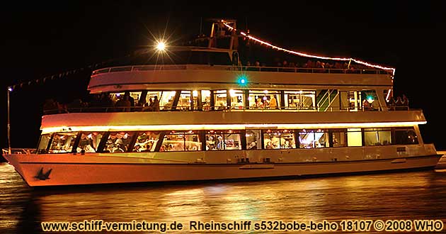Betriebsweihnachtsfeier Weihnachtsfeier bei Bonn am Rhein